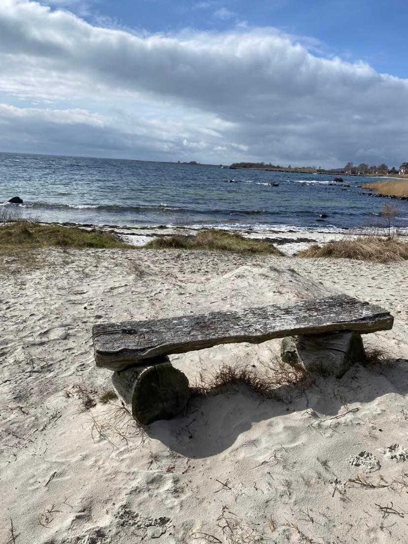 Cozy Cottage Near The Sea, Blekinge Skaergard Torsö Buitenkant foto